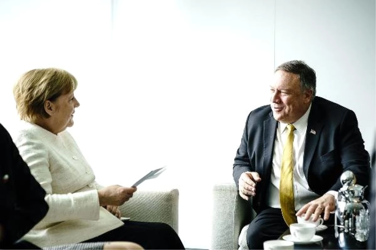 Merkel, Pompeo ile Berlin\'de görüştü
