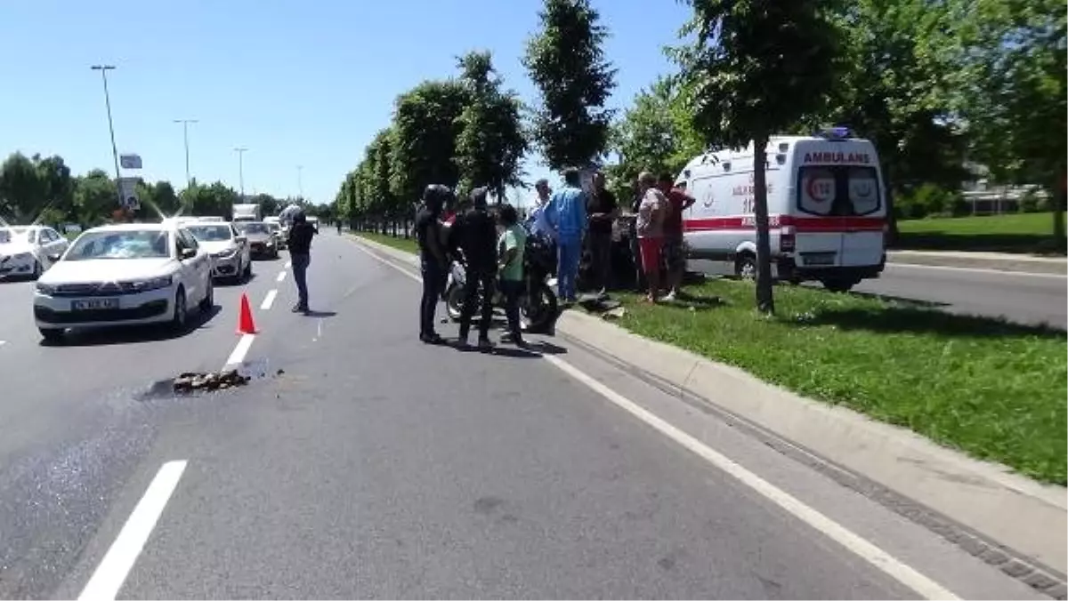 Metrelerce sürüklenen motosiklet sürücüsünü ekipmanı kurtardı