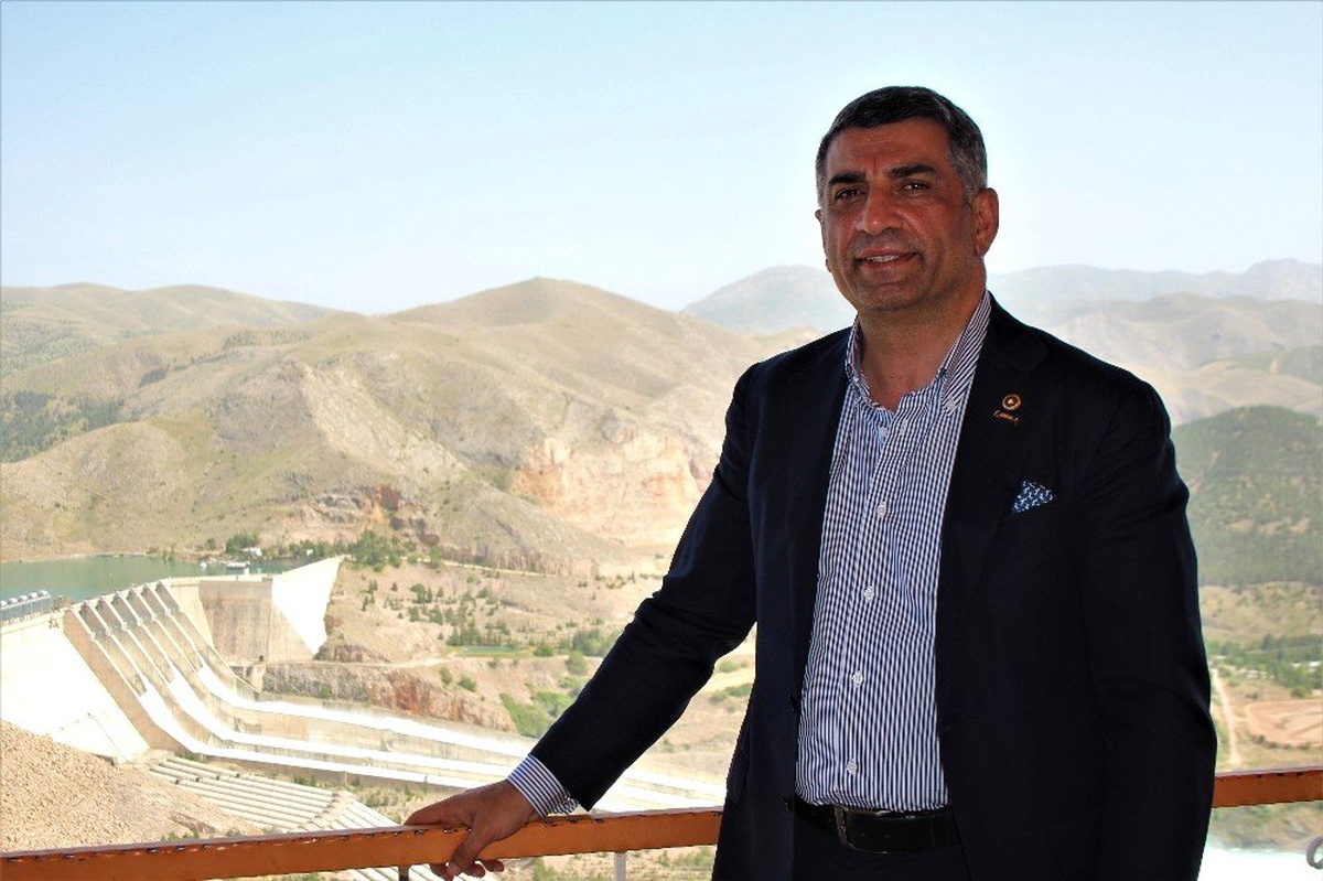 Milletvekili Erol, Keban Barajı ve Çimento fabrikasında incelemelerde bulundu