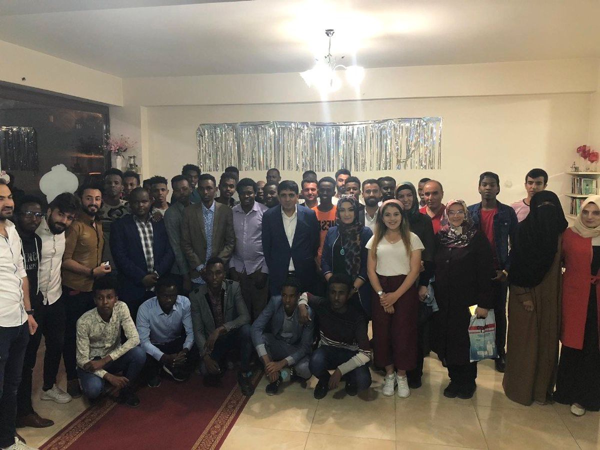 Rektör Alma, Afrikalı öğrencilerle iftarda buluştu