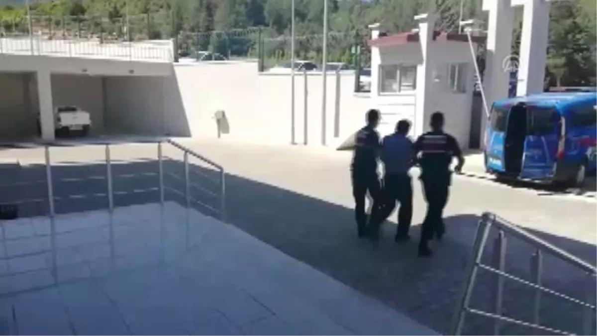 Sahte baz istasyonu sözleşmesiyle dolandırdılar