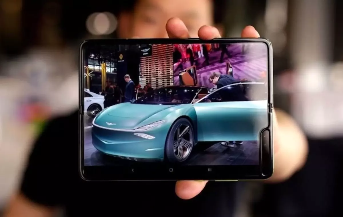 Samsung Galaxy Fold Geciktikçe Gecikti, Haziran Ayında da yok!