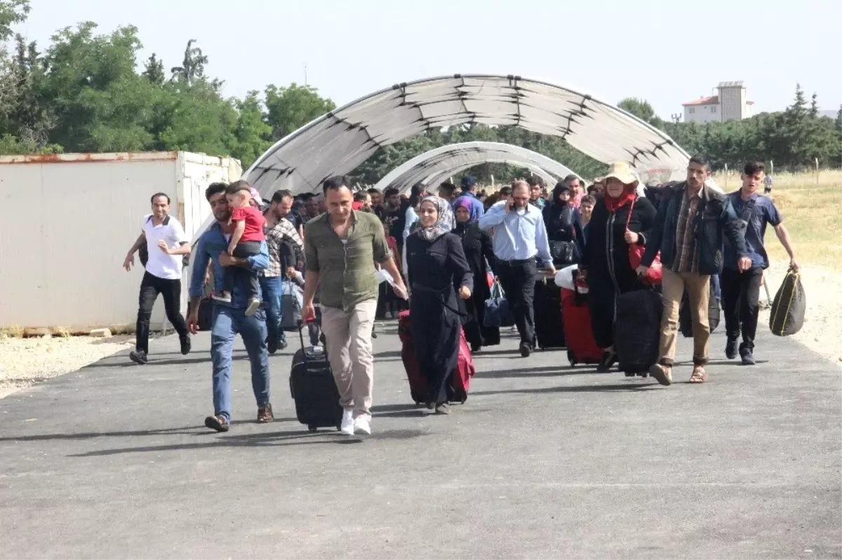 Suriyelilerin ülkelerine gidişleri tamamlandı