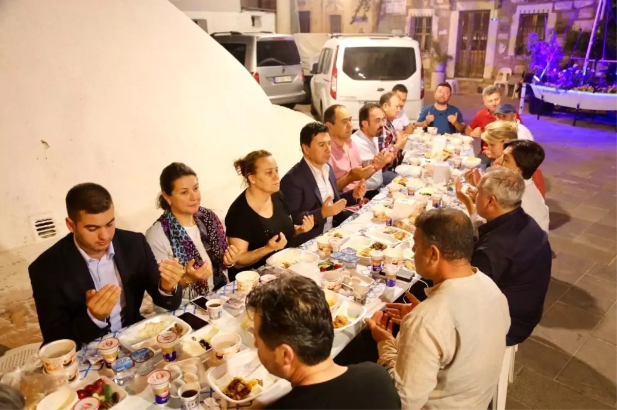 30 yıllık sahur geleneği bu yıl da bozulmadı