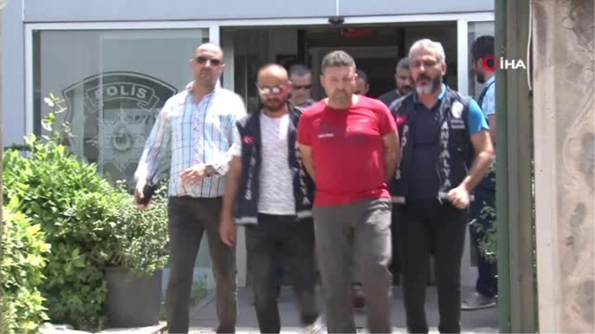 Antalya\'da belediye çalışanını iftara davet edilip öldürüldüğü iddiası