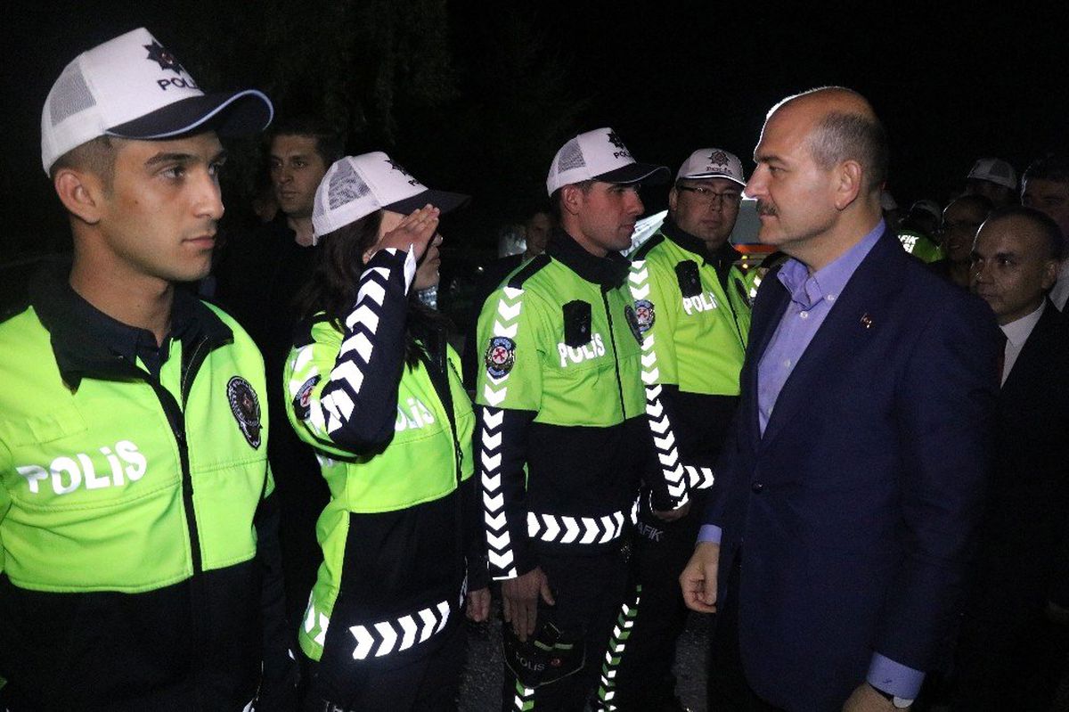 Bakan Soylu, Bolu\'da trafik tedbirlerini denetledi