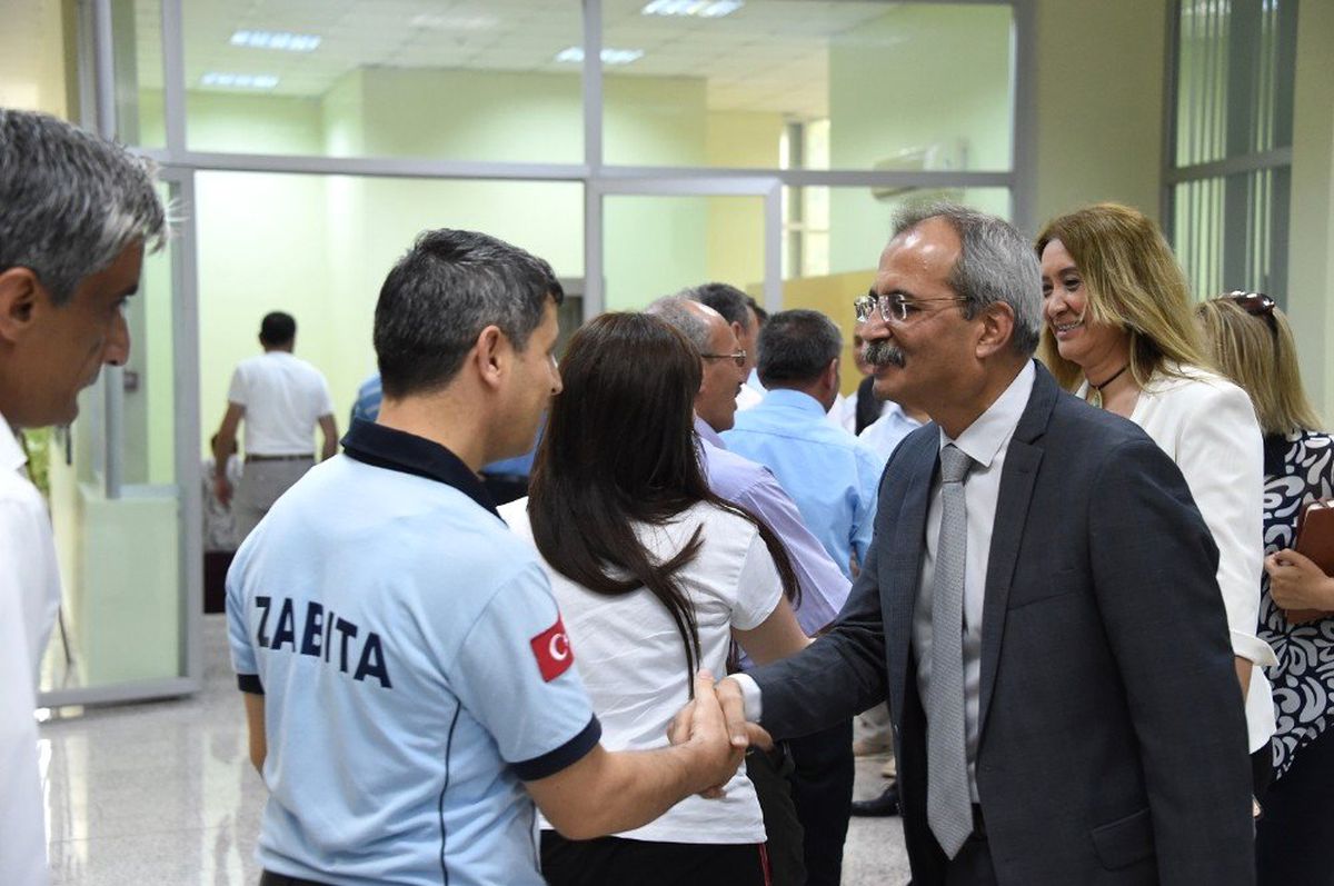 Başkan Bozdoğan, personel ile bayramlaştı