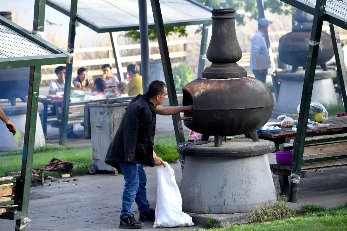 Başkent parklarında iftar