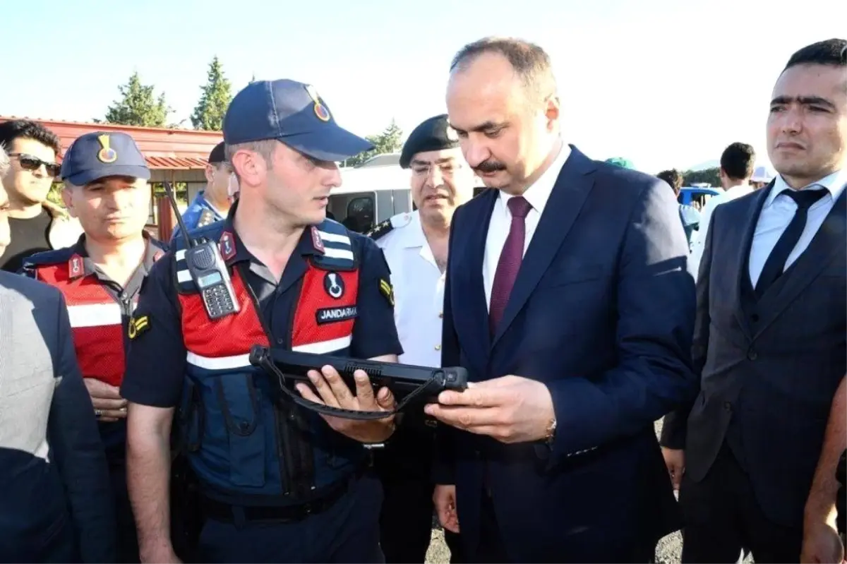 Bayram öncesi trafik denetimlerine Vali bizzat katıldı