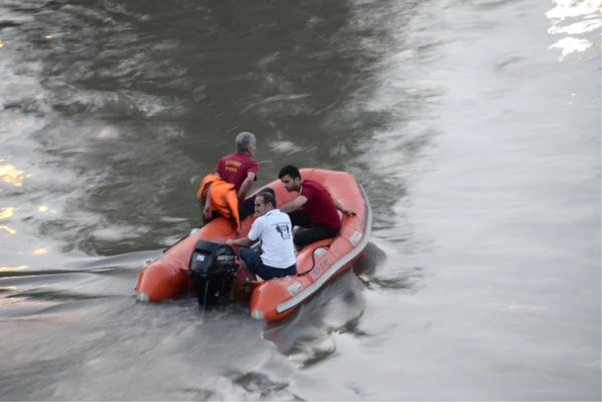 Dicle Nehri\'nde iki ayrı olayda can pazarı yaşandı:  7 çocuk kurtarıldı, 1 kişi kayıp
