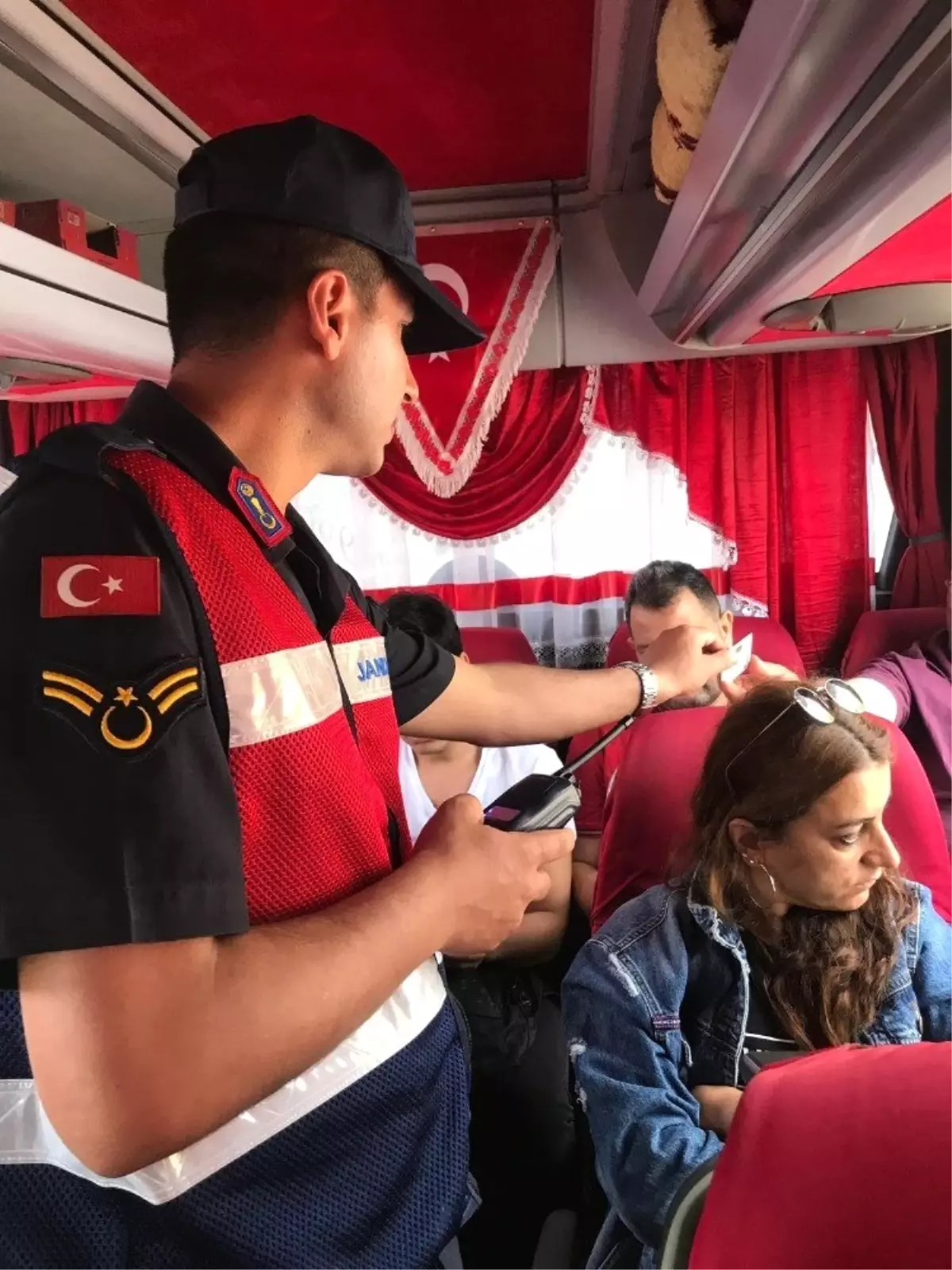 İl Jandarma Komutanı Yiğit denetimlere katıldı