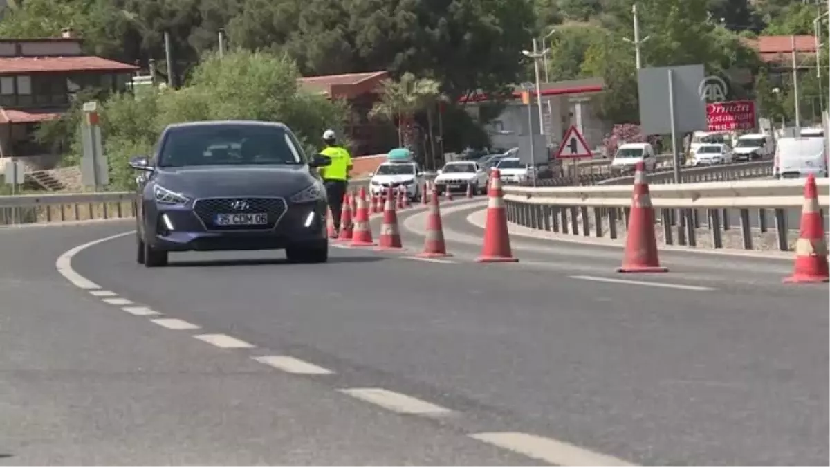 İzmir\'de bayram trafiğine denetim