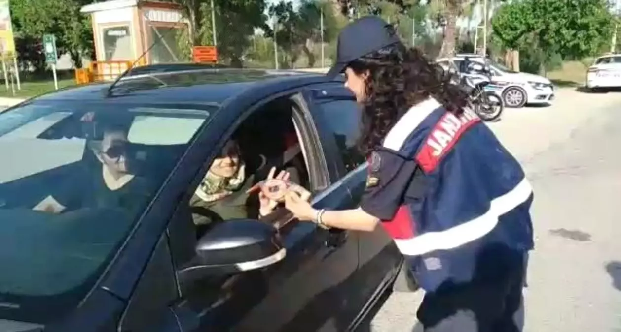 Konyaaltı İlçe Jandarma Trafik Timleri bayramda 24 saat görev başında