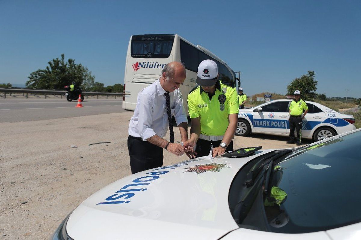 (Özel) Dikkat bu yolcu otobüsünde trafik casusu var