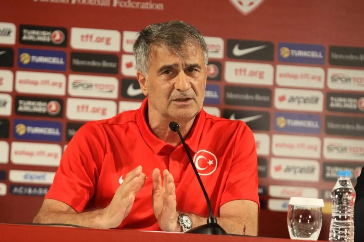 Şenol Güneş: "Özbekistan maçı kadrosunda baya değişiklik olabilir"