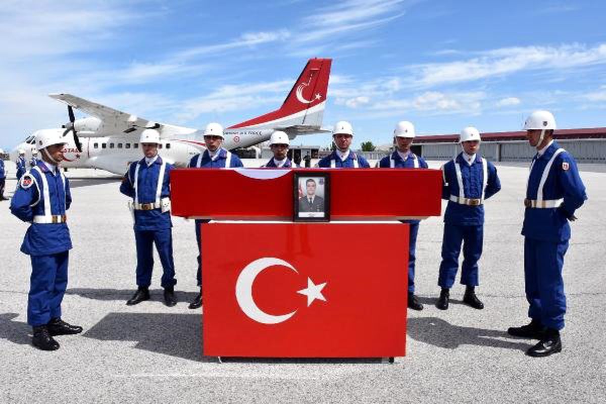 Silah kazasında şehit olan uzman çavuş için tören