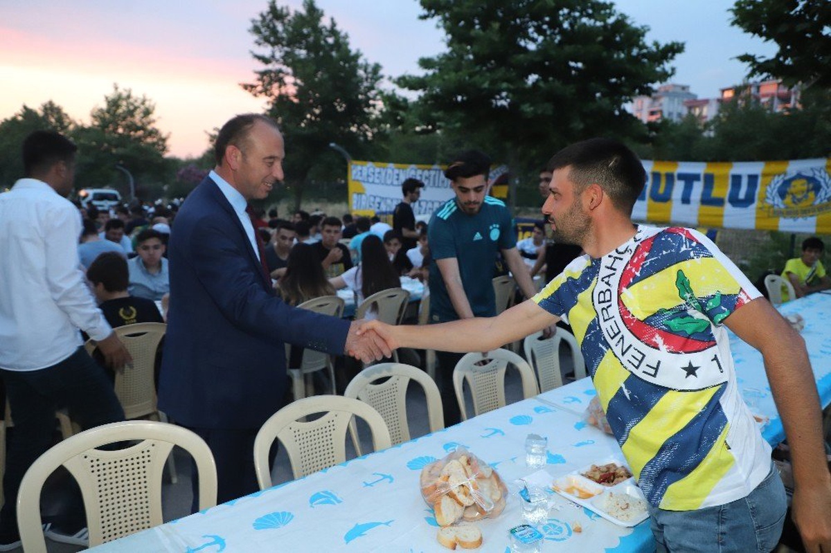 Turgutlu Belediyesinden Kadir Gecesi mesaisi