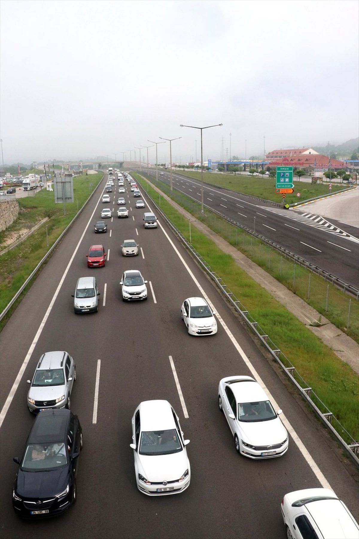 Anadolu Otoyolu\'nda bayram trafiği