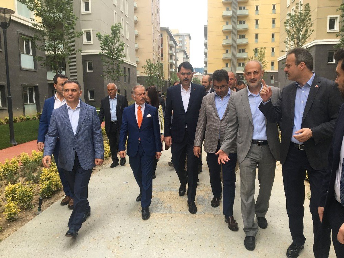 Bakan Kurum: "İlk aldığımız bilgilerde herhangi bir can veya mal kaybı söz konusu değil"