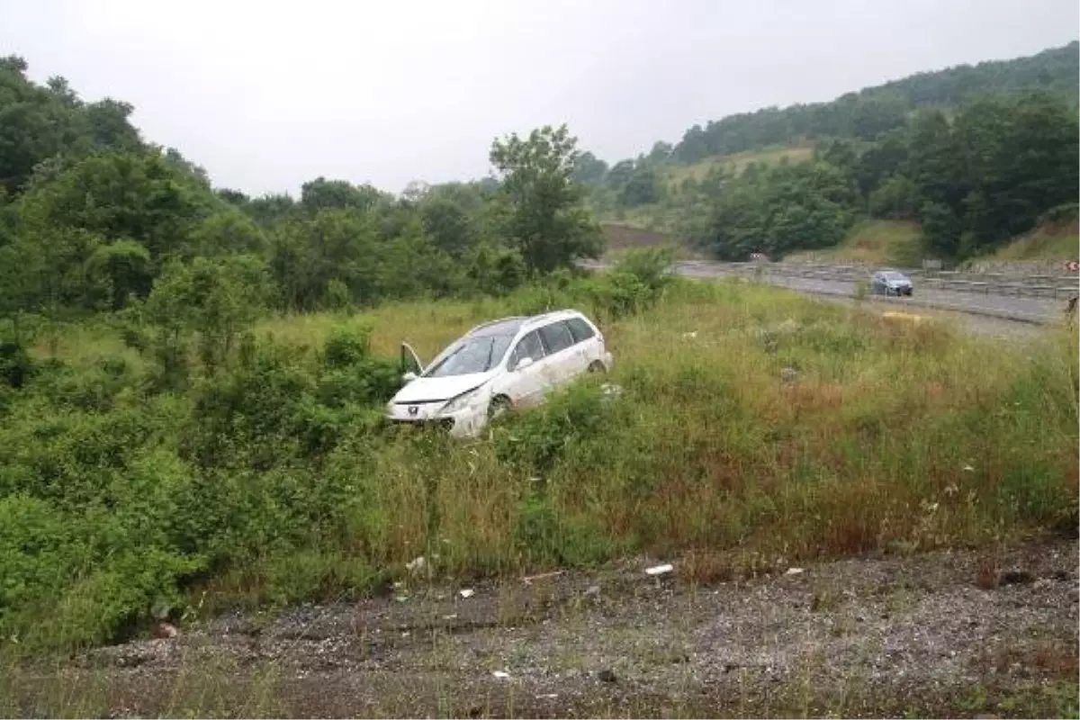 Bayram tatiline giderken kaza yaptılar: 3 yaralı