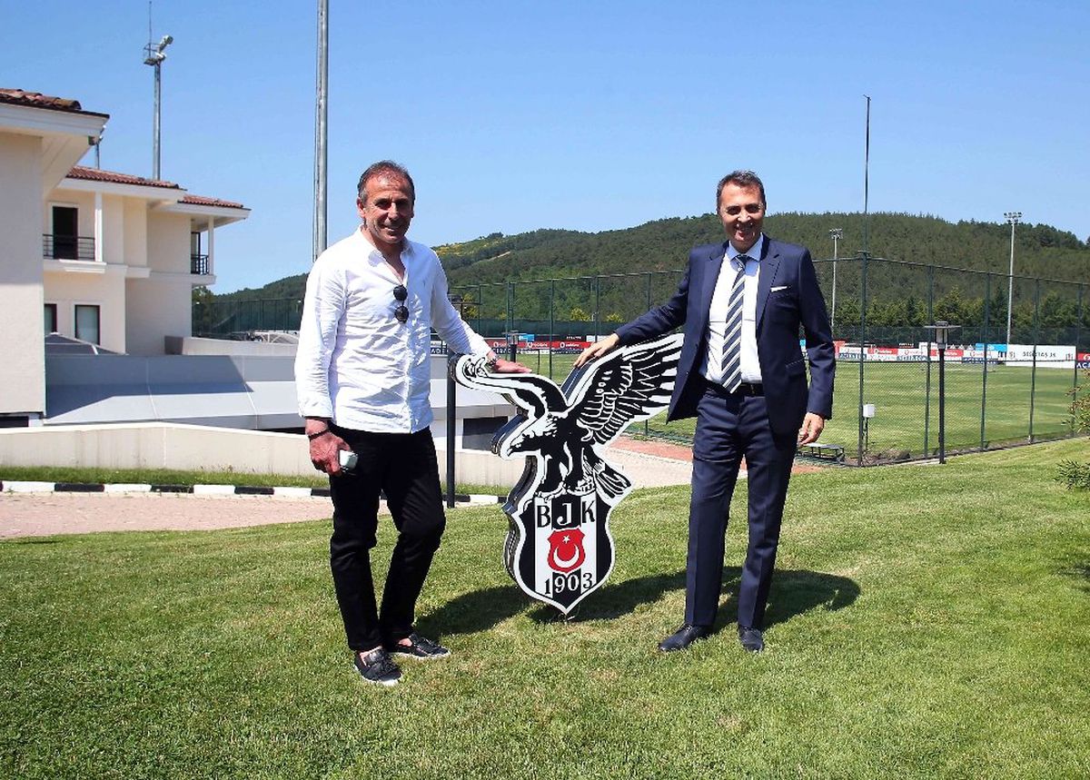 Beşiktaş\'ta gözler Avcı\'da