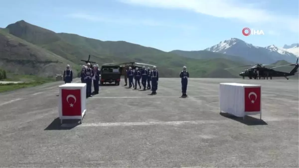 Hakkari şehitleri memleketlerine uğurlandı