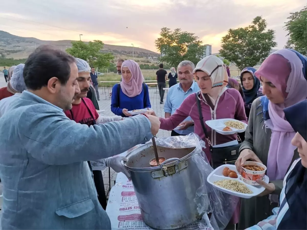 Hasta ve hasta yakınlarına iftar