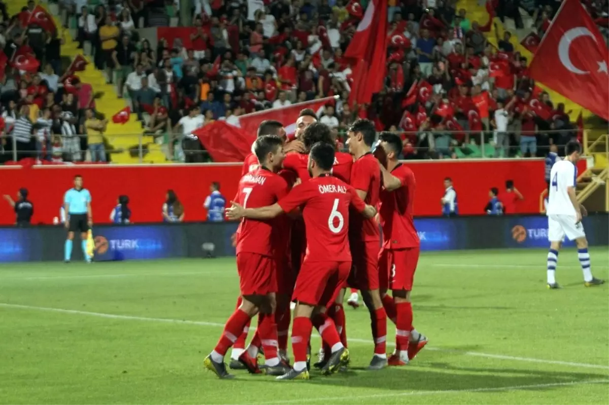 Hazırlık maçı: Türkiye: 2 - Özbekistan: 0 (Maç sonucu)