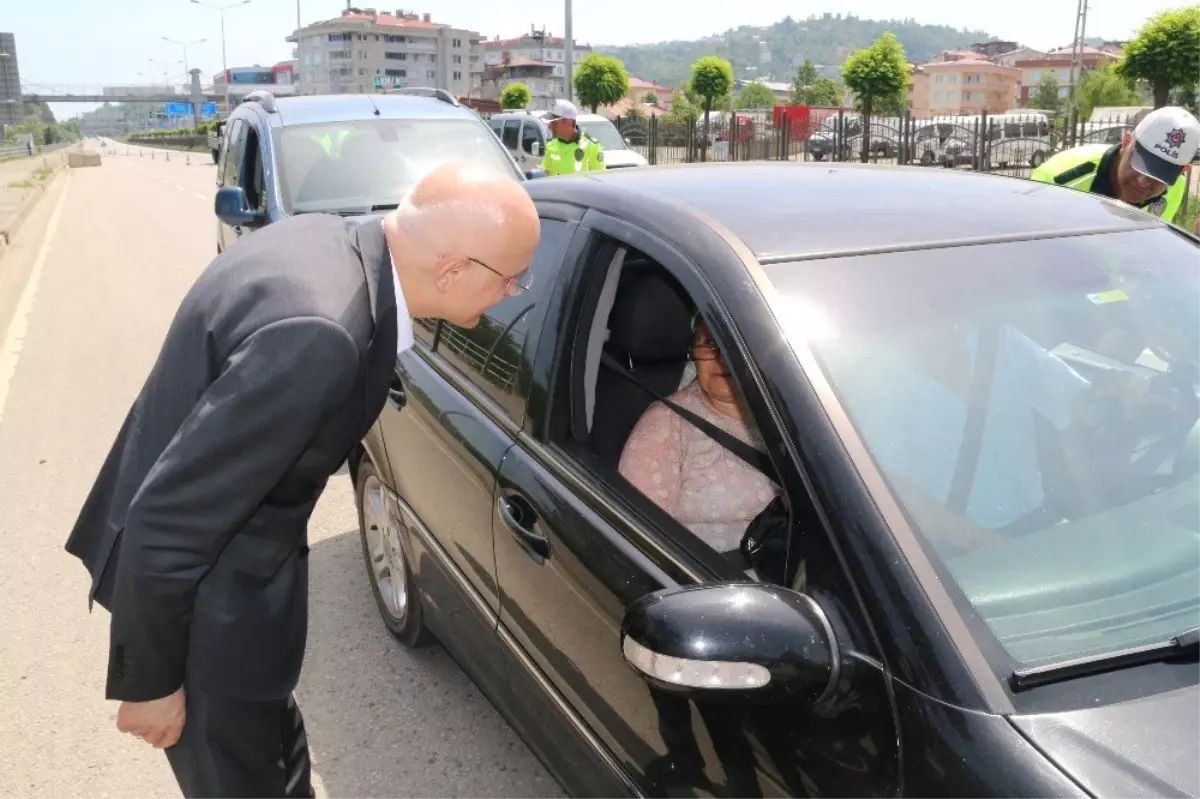 İçişleri Bakan Yardımcısı Erdil, Giresun\'da trafik uygulamasına katıldı