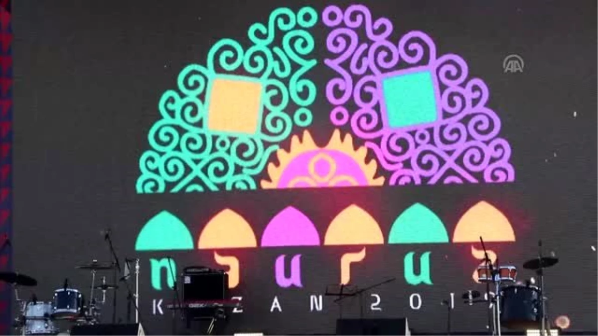 Kazan\'da Uluslararası Nevruz Tiyatro Festivali başladı