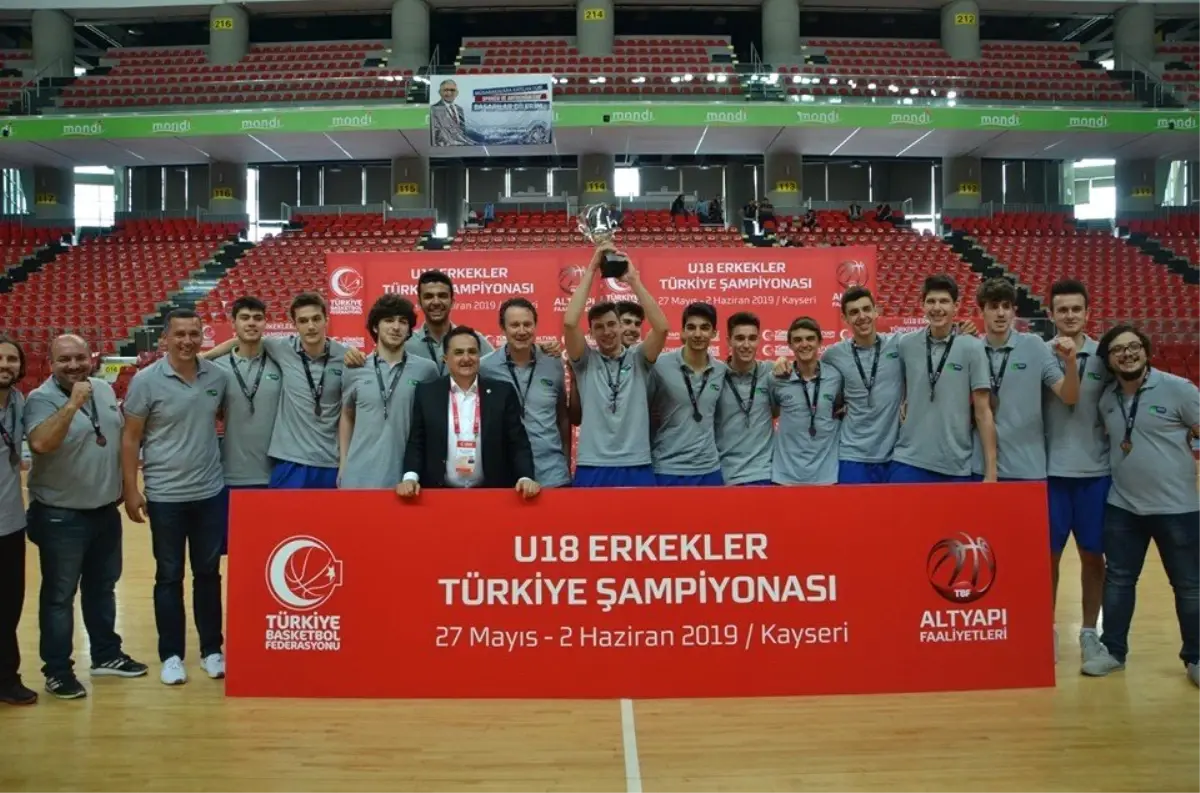 U-18 Erkekler Türkiye Basketbol Şampiyonu Galatasaray oldu