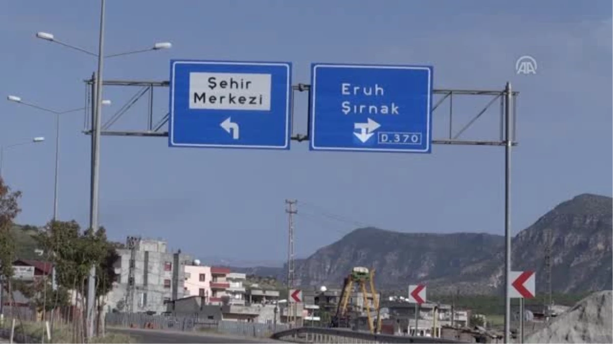 19 yaşındaki Dilara otostopla Türkiye\'nin 80 ilini gezdi