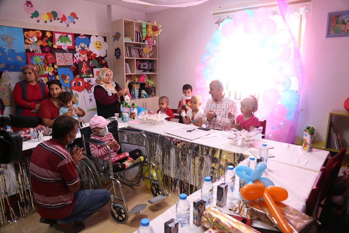 Başkan Gültak\'tan onkoloji hastası çocuklara ziyaret