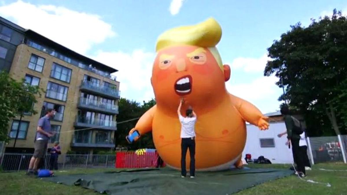 \'Bebek Trump\' balonu Londra\'daki protestolarda yeniden kullanılacak
