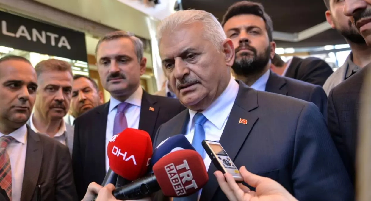 Binali Yıldırım\'dan genç siyasetçilere tavsiye: Uçuk vaatlerde bulunmayın