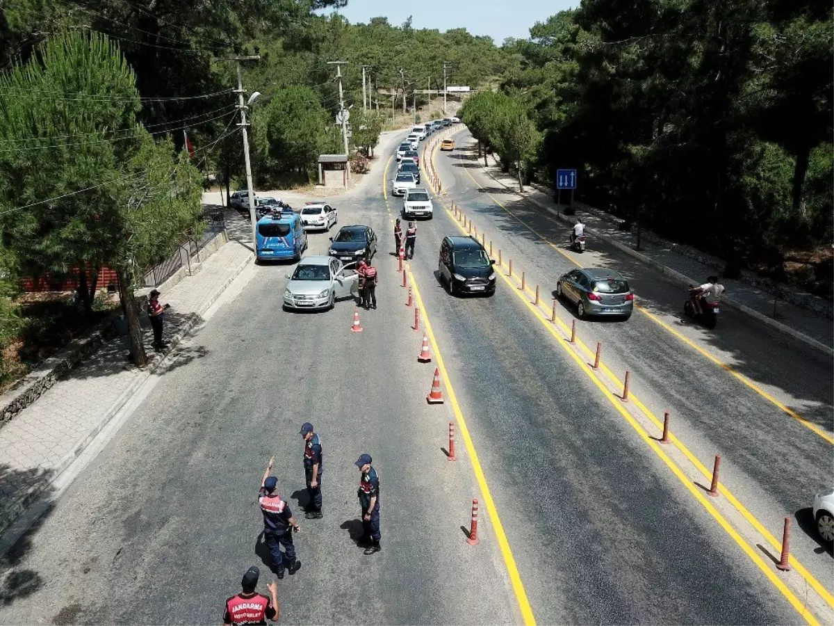 Fethiye\'de sürücüler drone ile denetlendi