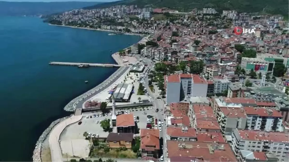 Gemlik sahili araç trafiğine kapanıyor