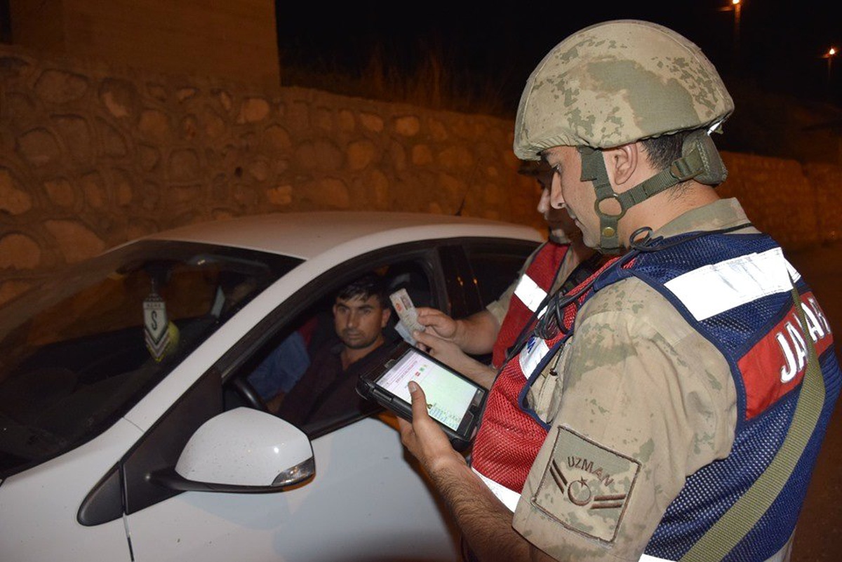 Kaymakam Bilici, trafik denetimlerine katıldı