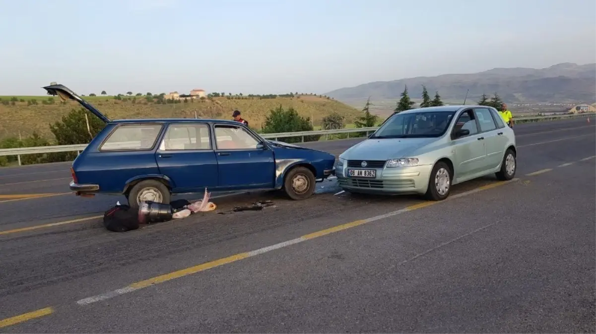 Kayseri\'de meydana gelen trafik kazasında 5 kişi yaralandı