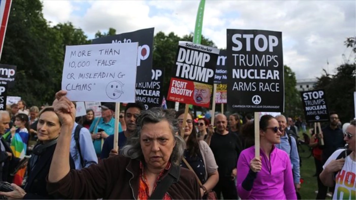 Londra\'da Trump karşıtı gösteri