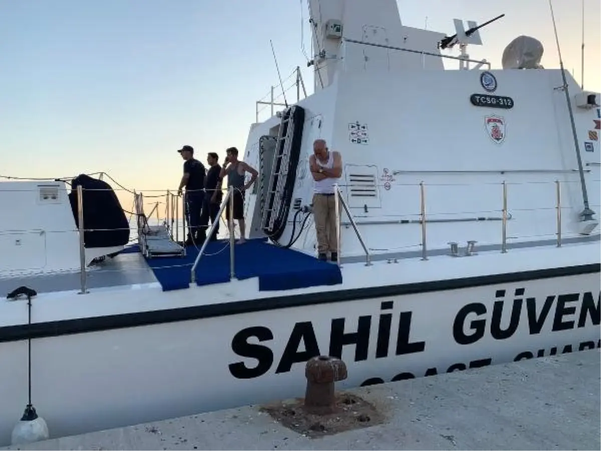 Maltepe açıklarında kayık battı, balıkçıları sahil güvenlik kurtardı