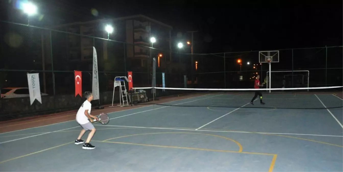 Midyat\'ta tenis turnuvası sona erdi