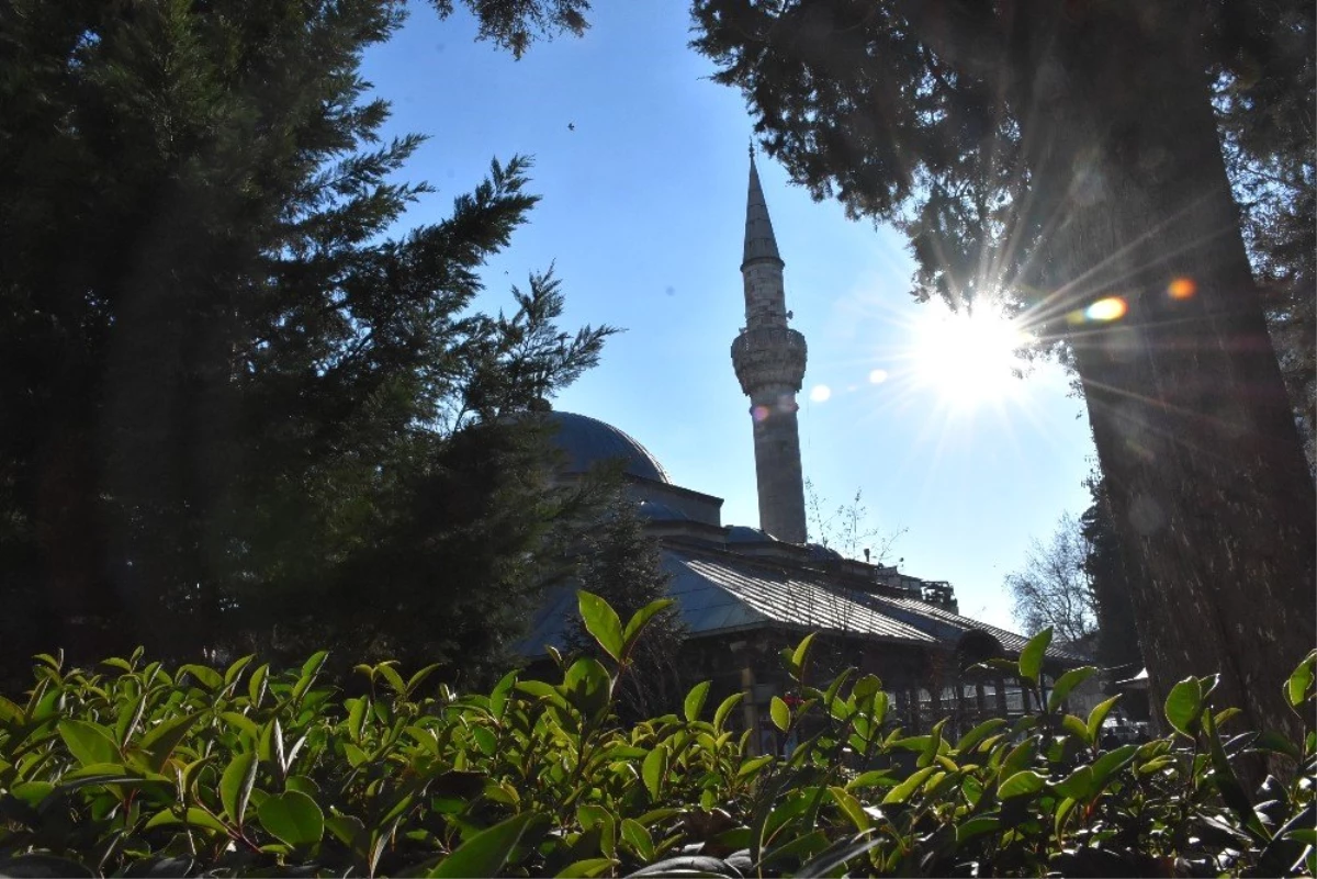(Özel) Sanayi ve tarım şehri Çorlu\'da Süleymaniye Camii tarihi dokusuyla öne çıkıyor