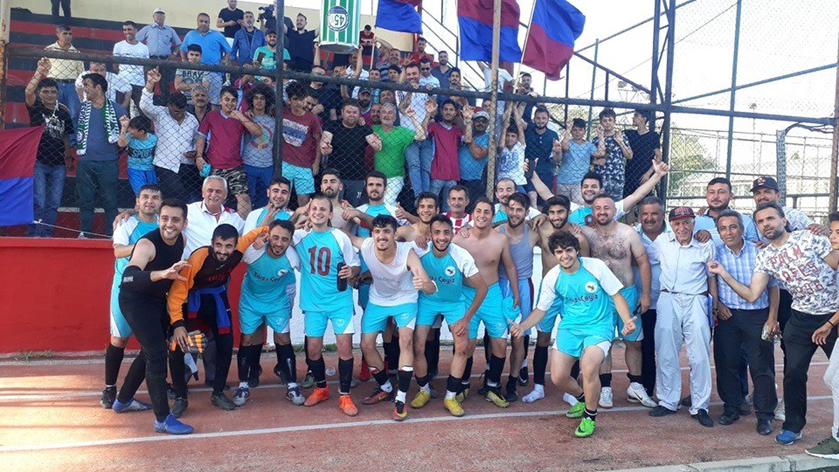 Salihli Kurtuluşspor\'da 1. Amatör Küme sevinci