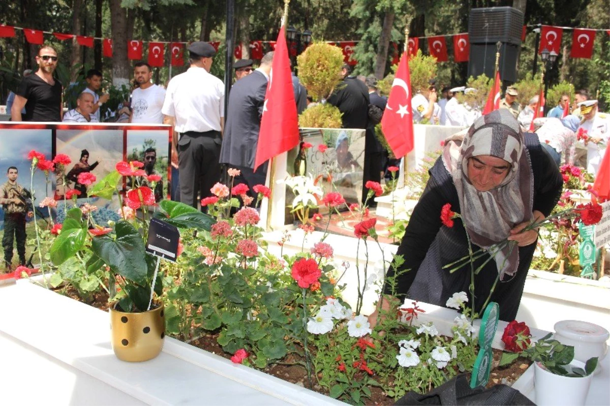 Şehit annesinin bayram acısı: "Elimden aldılar onu"