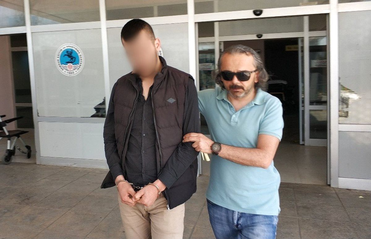 Uyuşturucu hapla yakalandı
