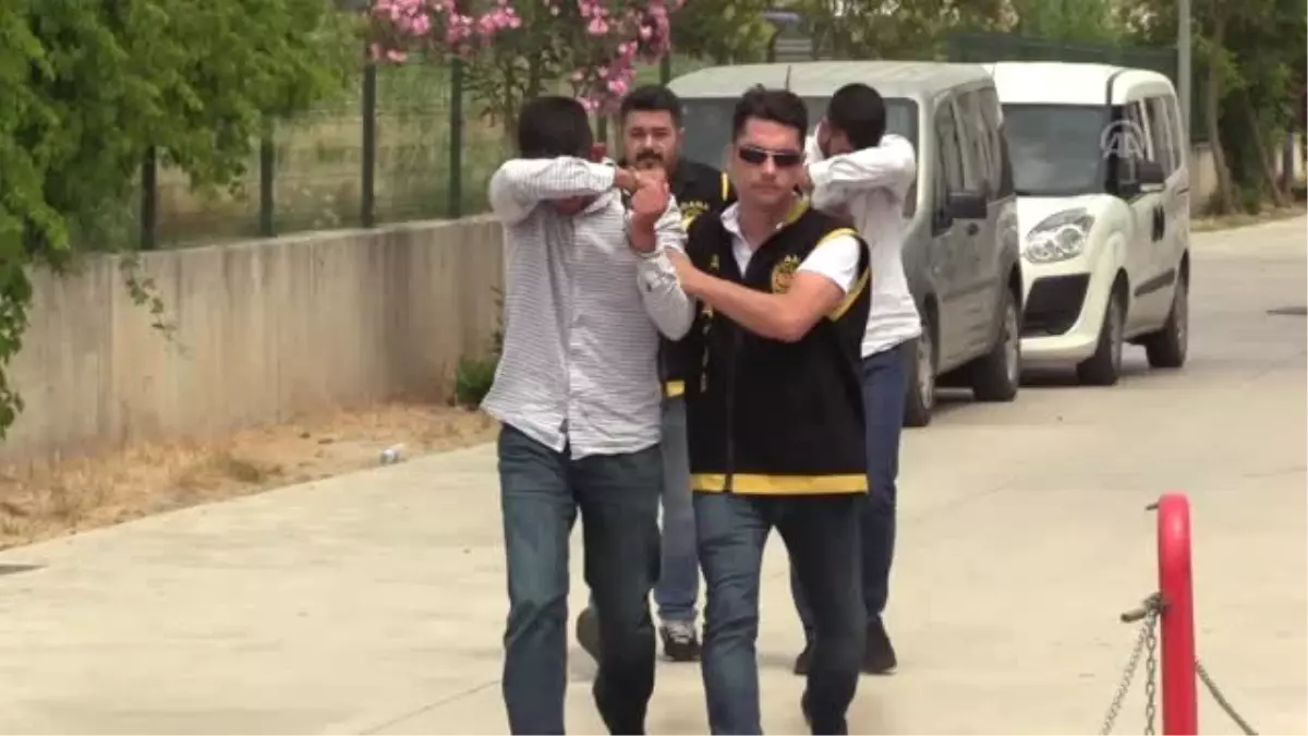 Adana\'daki "küfürlü konuşma" cinayetine 3 tutuklama