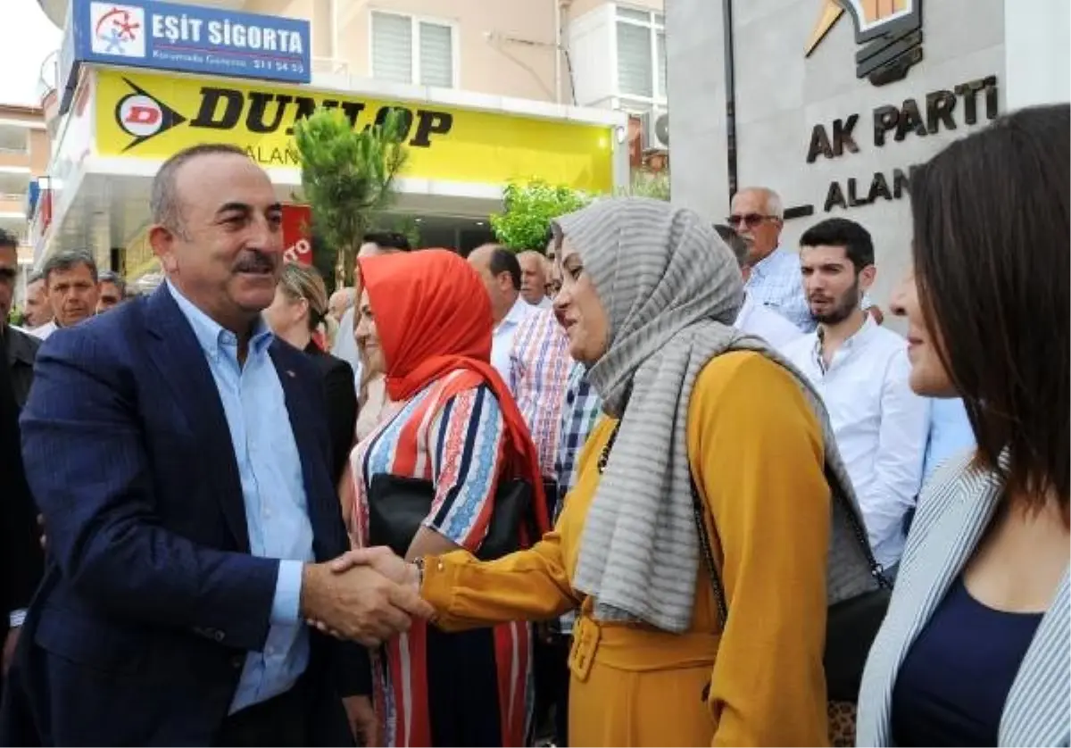 Bakan Çavuşoğlu, bayrama baba ocağında girdi (2)