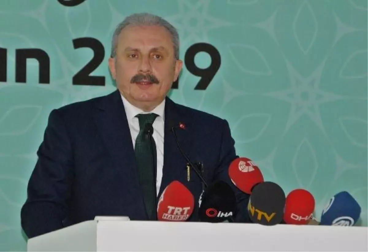 TBMM Başkanı Şentop, Diyarbakır\'da vatandaşlarla bayramlaştı (2)