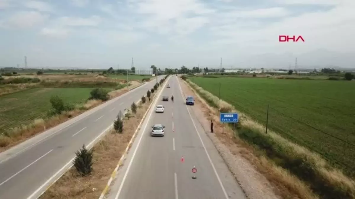 ANTALYA Jandarmadan drone ile trafik uygulaması